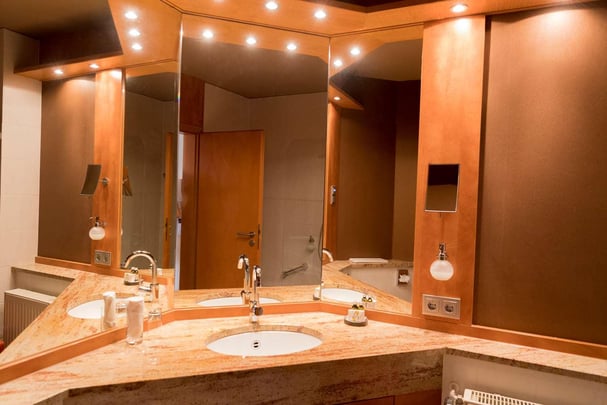 Studio Bathroom at Atrium Hotel Mainz