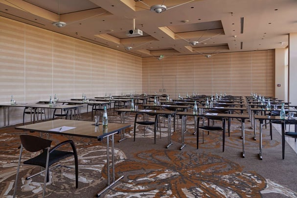 Conference-Room E - "Corona-Style" at Atrium Hotel Mainz