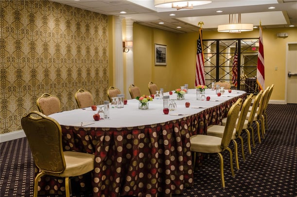 Capital Room Conference Style