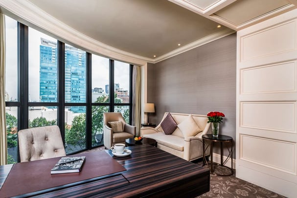 Caravelle Saigon King Signature Studio