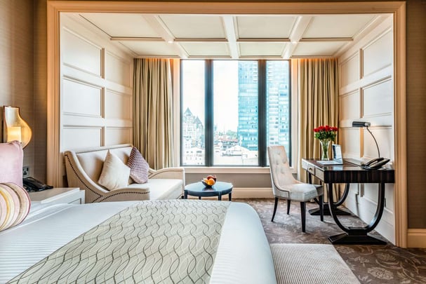 Caravelle Saigon Signature Premium