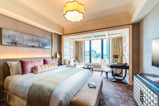 Caravelle Saigon Signature Premium