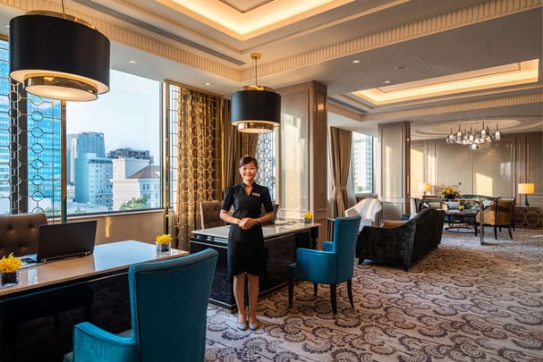 Caravelle Saigon Signature Lounge