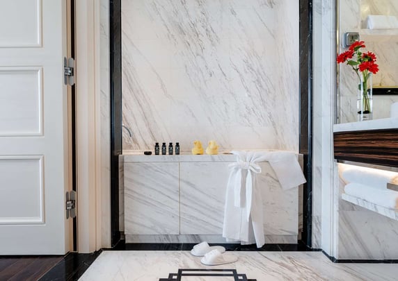 Caravelle Saigon Diplomatic Suite