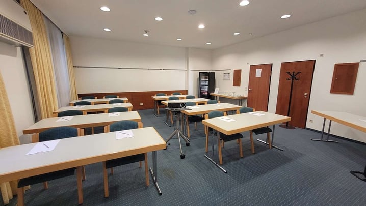 conference room - Salon III