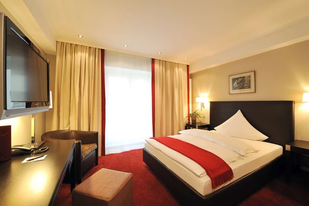 Superior Room at Kastens Hotel Luisenhof Hanover