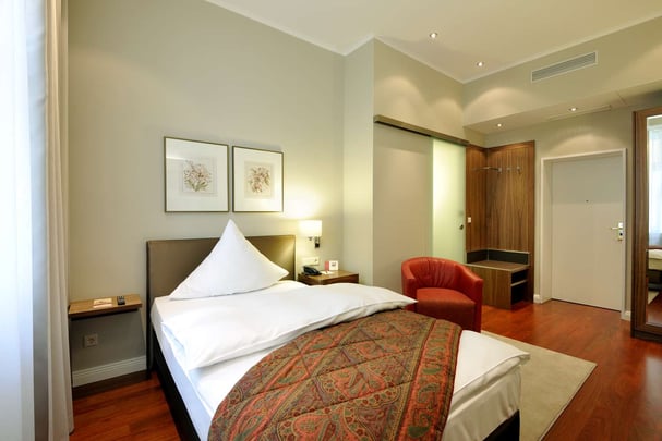 Superior Room at Kastens Hotel Luisenhof Hanover