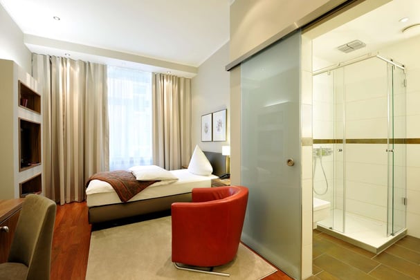 Superior Room at Kastens Hotel Luisenhof Hanover