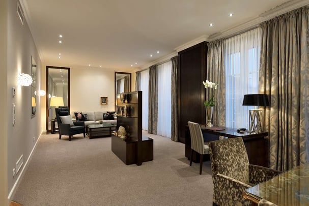 Leibniz Suite at Kastens Hotel Luisenhof