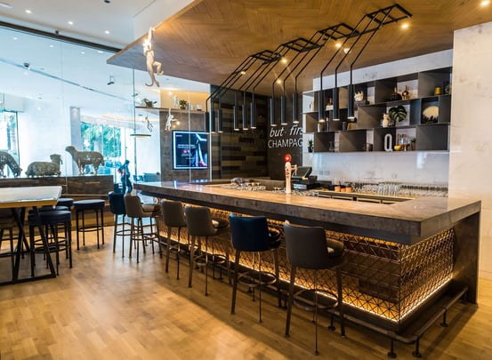 Qwerty Restaurant at Media One Hotel Dubai