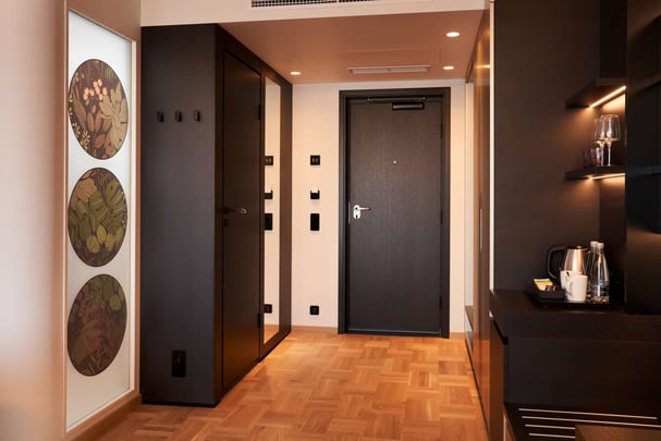 Standard room hallway