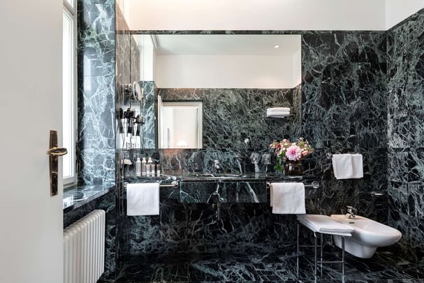 Black marble bathroom