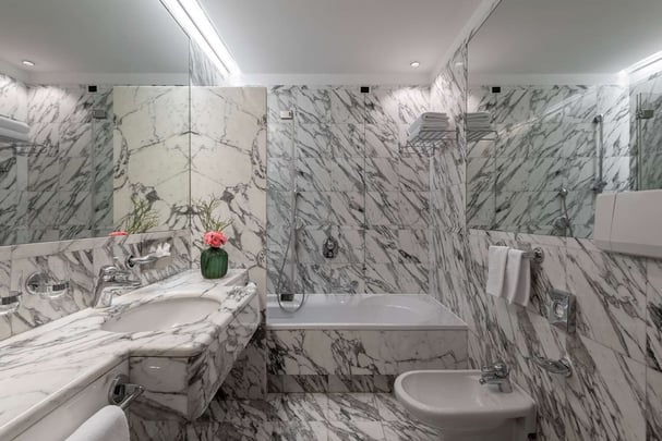 Grey marble bathroom