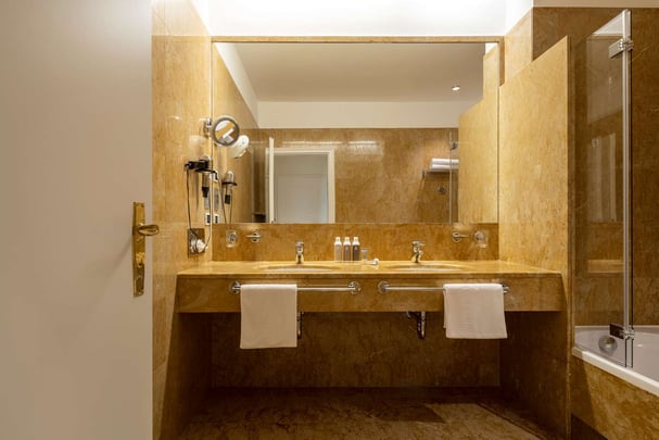 Yellow marble bathroom