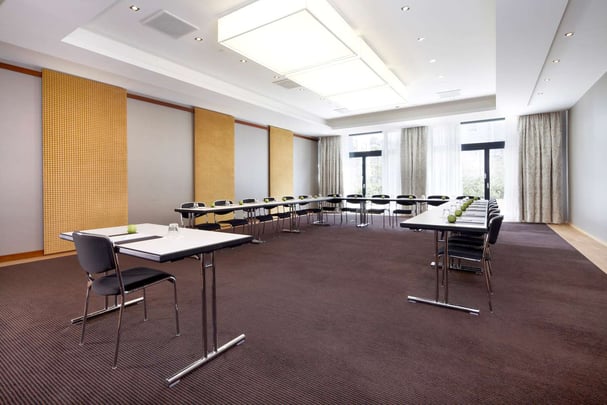 Granat Meeting Room