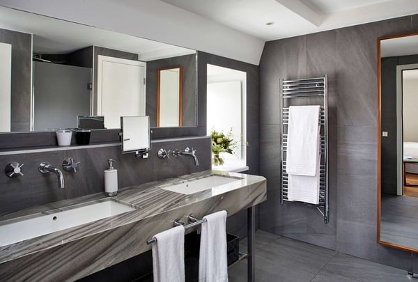 Executive Guest Room Bath