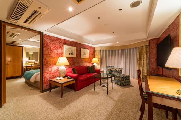 Executive Suite Living Room