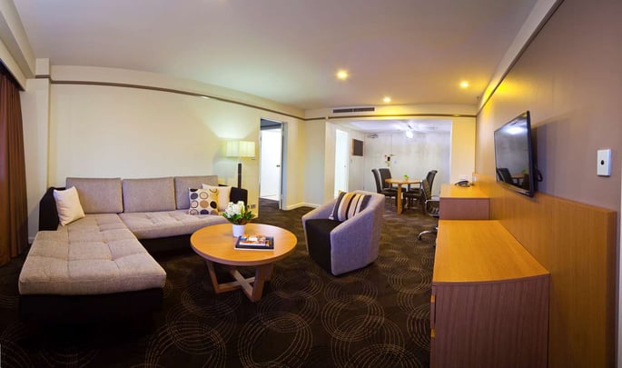 Raffles Suite at Stamford Plaza Adelaide