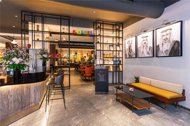 KOLORS Restuarant Entrance