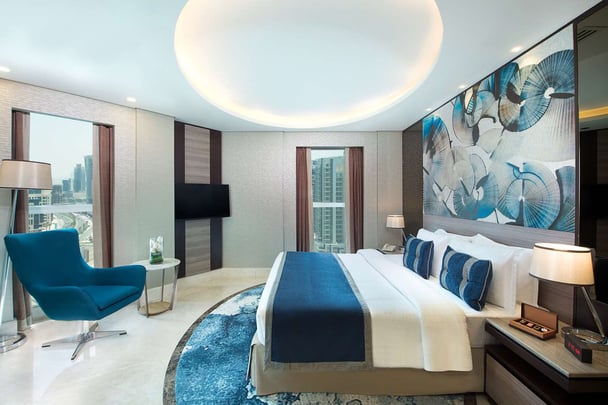 Executive Suites Master Bedroom