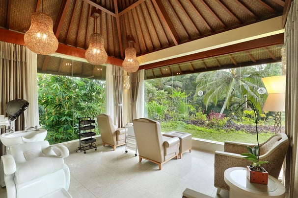 SereS Spa Sanctuary Foot Reflexology