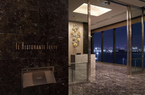 Restaurant at Villa Fontaine Premier