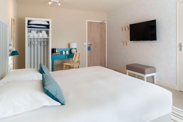 Accessible King Room