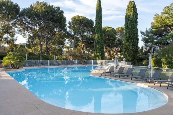 Grand H tel Des Lecques C cile Langlois BD