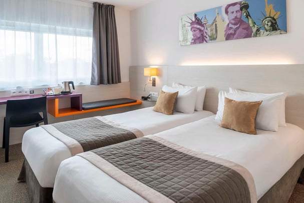 Standard twin bedded room