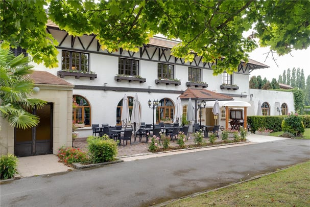 Sure Hotel by Best Western Saint Quentin Ouest Holnon