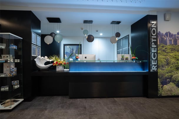 Best Western Plus Central Park Hotel & Spa - Reception Desk