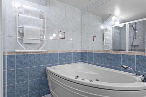 Double Superior Bathroom Strand hotel