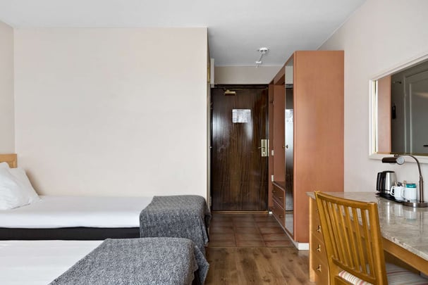 Standard triple twin BW Gustaf Fr ding