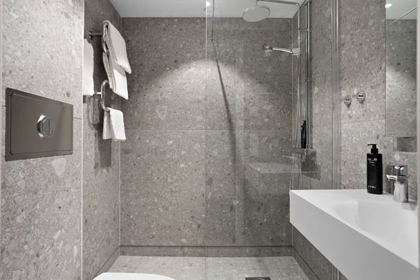 Standard bathroom BW Gustaf Fr ding