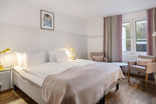 Superior extra bathrobe Noble House