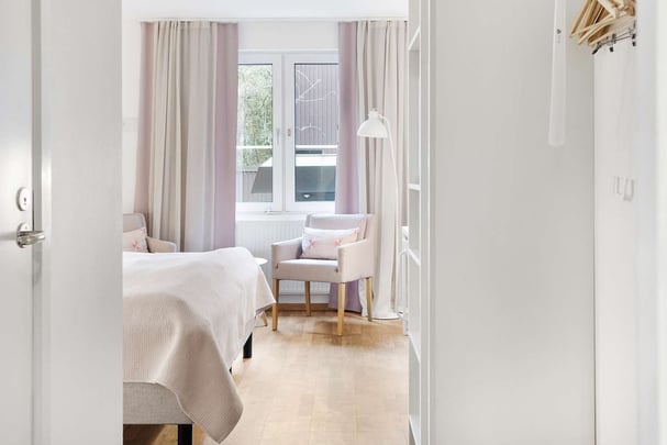 Superior Extra Noble House