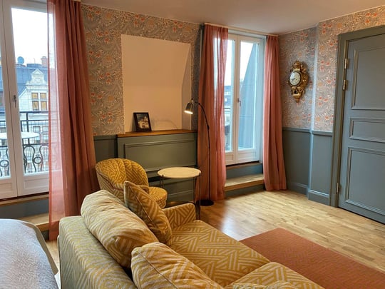 Superior Wheelchair accessible