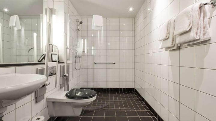 Superior Double Bathroom