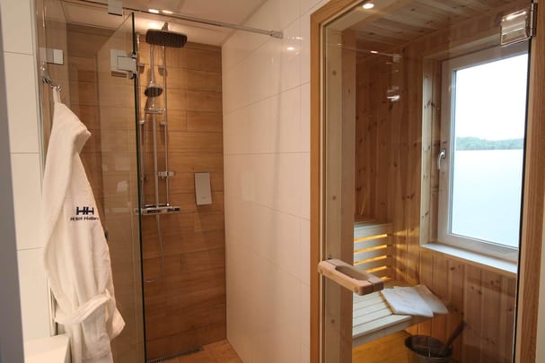 Family Room with Sauna