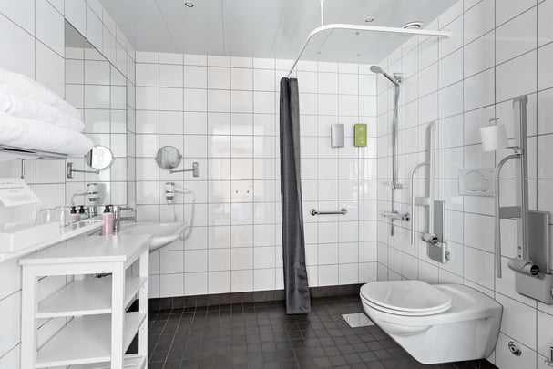 Bathroom deluxe Family BW Plus Sthlm Bromma