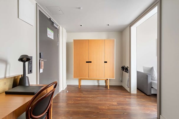 Deluxe Family BW Plus Sthlm Bromma