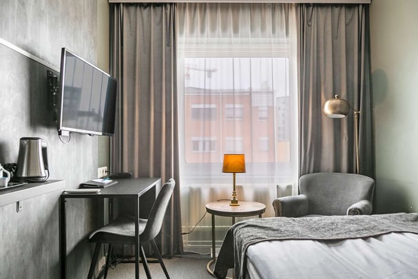 Queen BW Ta Inn Hotel