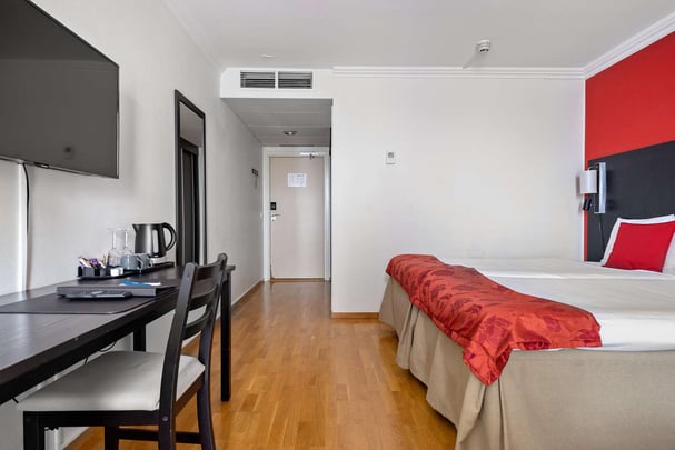 Familyroom five freegym BW Royal Star