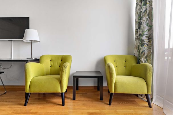 Familyroom four BW Royal Star