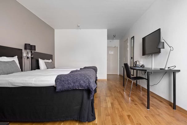 Queen standard Economy BW Royal Star