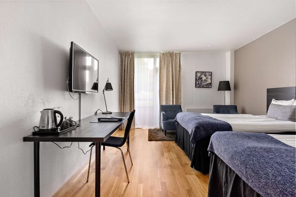 Queen standard Economy BW Royal Star