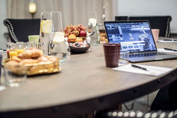 Conference the moon V Hotel