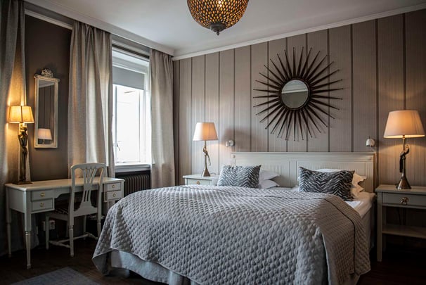 Premium King V Hotel