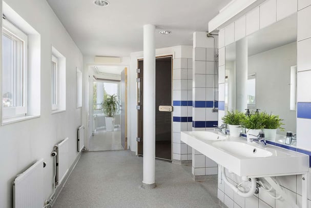 Eurostop Orebro Showers in relax area