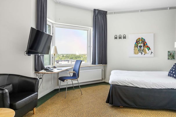 Eurostop Orebro Standard Room Queen